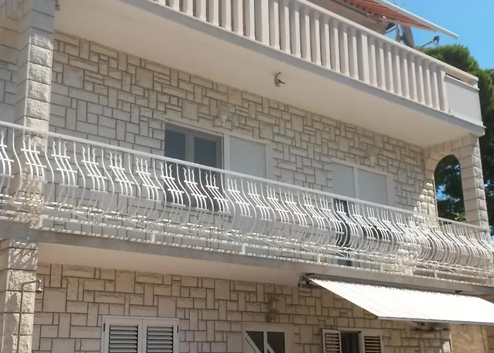 Maka - Omis Duće