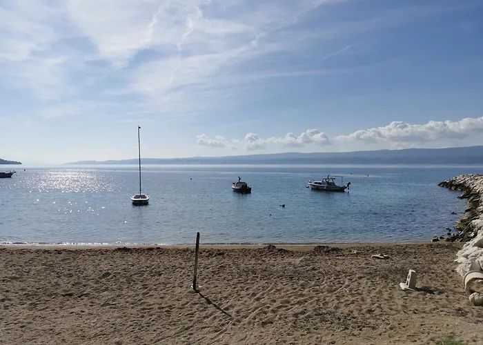 Maka - Omis Duće