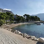 Maka - Omis Duće