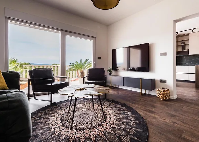 Maka - Omis Апартаменты